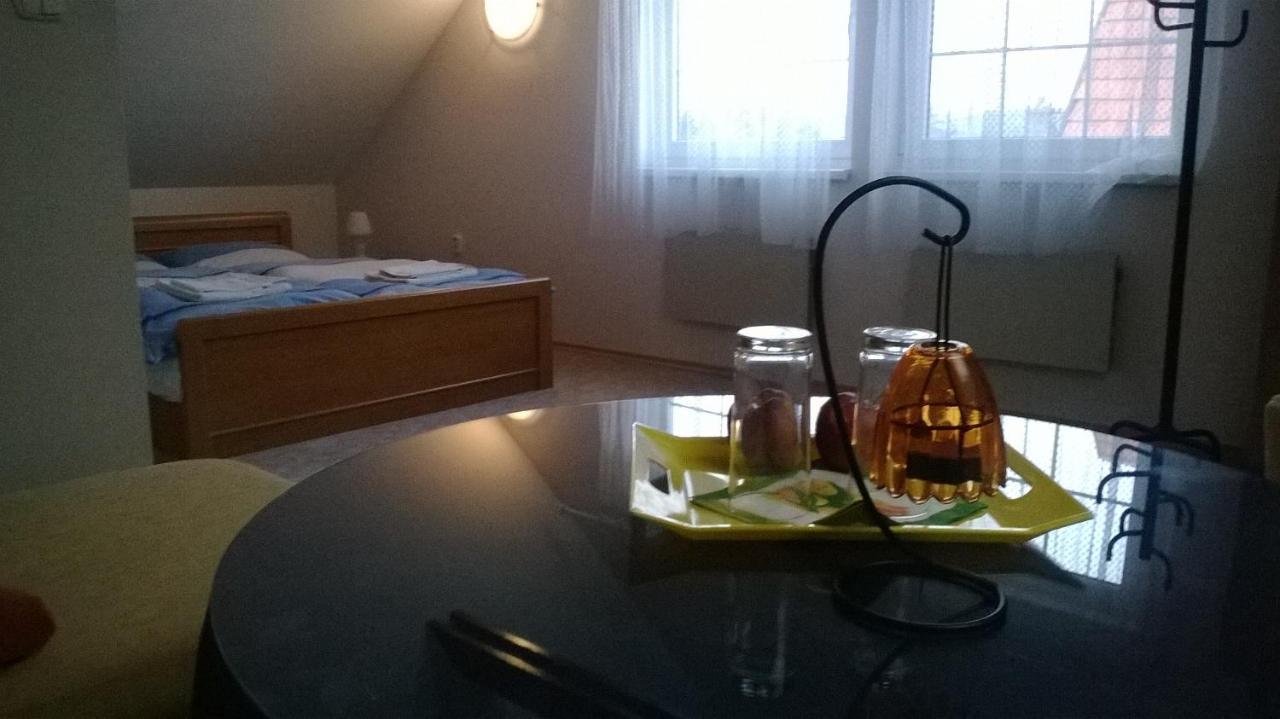 Platanus Bed & Breakfast Beckov Luaran gambar